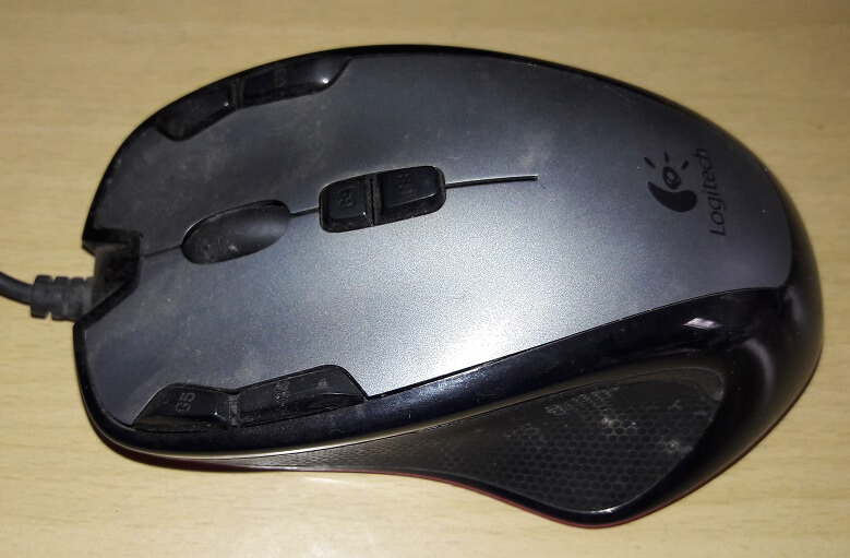 Gaming Mouse with Extra Buttons